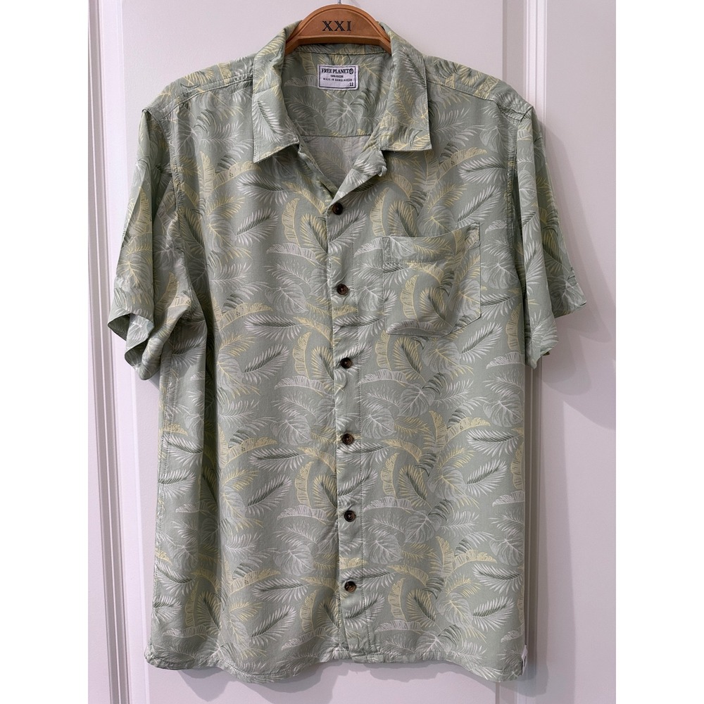 Free Planet Women's Tropical Palm Leaf Camp Shirt Sage Green Size 12 Viscose